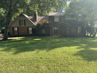 112 Natchez Dr, Hendersonville, TN 37075