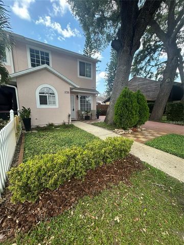 6738 MAGNOLIA POINTE CIRCLE, Orlando, FL 32810