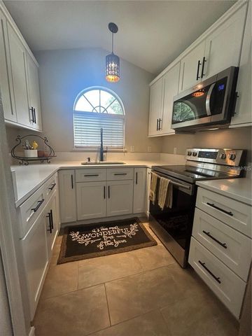 6738 MAGNOLIA POINTE CIRCLE, Orlando, FL 32810