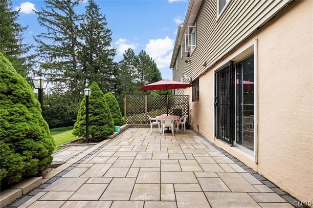 302 Erregger Road, Dewitt, NY 13224