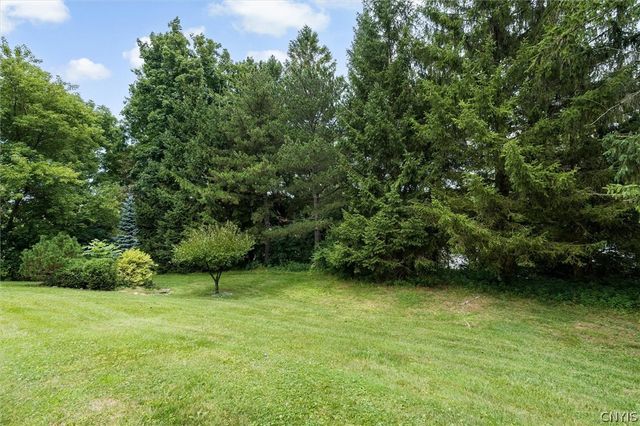 302 Erregger Road, Dewitt, NY 13224