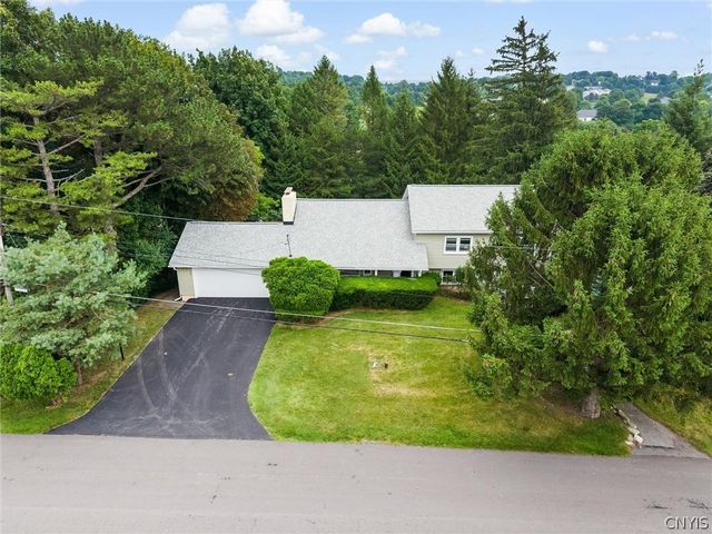 302 Erregger Road, Dewitt, NY 13224