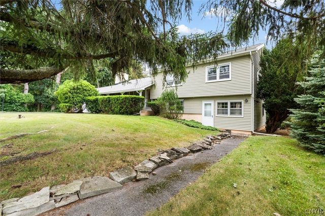 302 Erregger Road, Dewitt, NY 13224