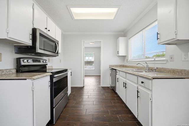 3502 Bottomless Lake, San Antonio, TX 78222