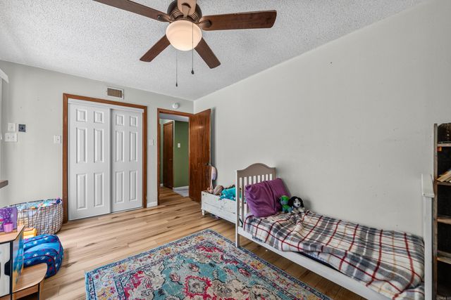 180 Sonny Mountain Road, Hot Springs, AR 71913