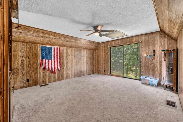 180 Sonny Mountain Road, Hot Springs, AR 71913