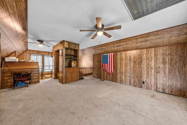 180 Sonny Mountain Road, Hot Springs, AR 71913