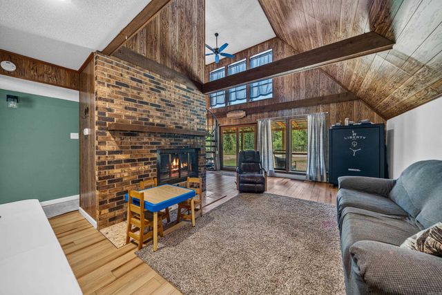 180 Sonny Mountain Road, Hot Springs, AR 71913