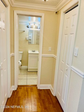 311 W ASHLEY Street 710, Jacksonville, FL 32202