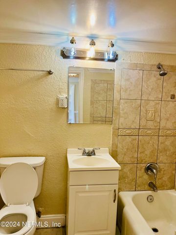 311 W ASHLEY Street 710, Jacksonville, FL 32202