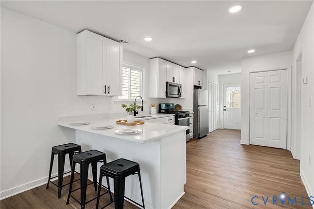 915 High Pearl St, Petersburg, VA 23803