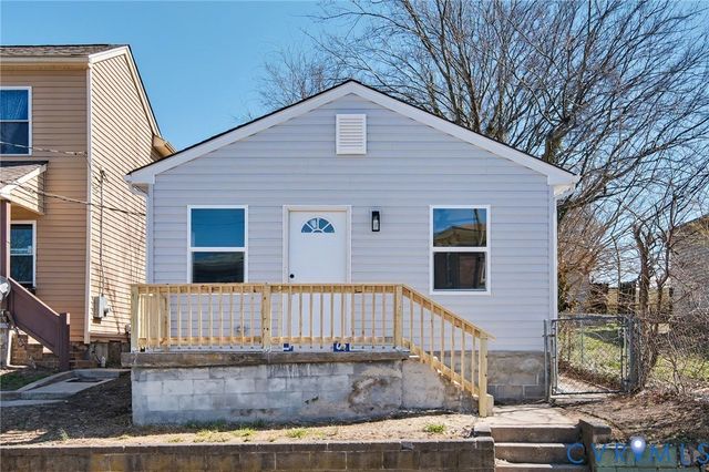 915 High Pearl St, Petersburg, VA 23803