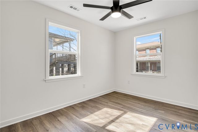 915 High Pearl St, Petersburg, VA 23803