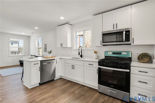 915 High Pearl St, Petersburg, VA 23803