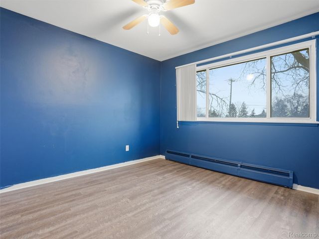 11420 Canal Road 203, Sterling Heights, MI 48314