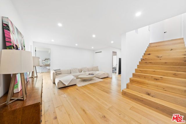 23812 Malibu Crest Drive, Malibu, CA 90265