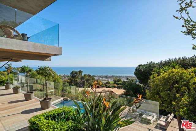 23812 Malibu Crest Drive, Malibu, CA 90265