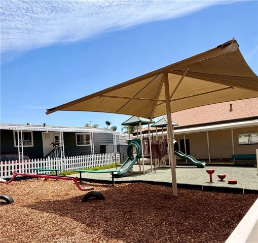 12655 2nd. 13, Yucaipa, CA 92399