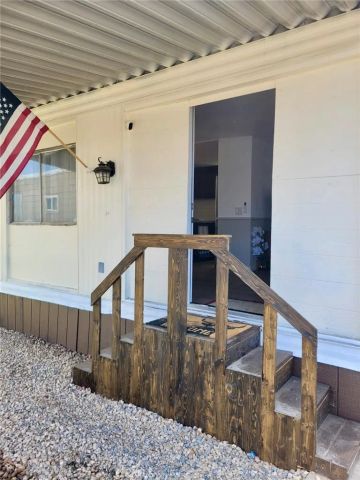 12655 2nd. 13, Yucaipa, CA 92399