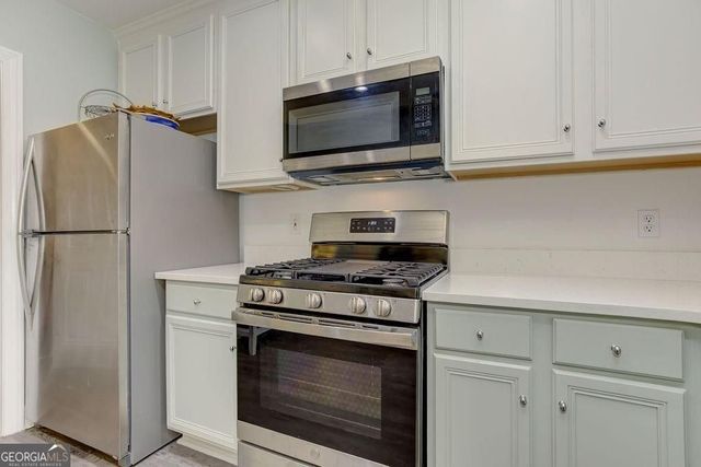 27 Mount Vernon Circle, Atlanta, GA 30338