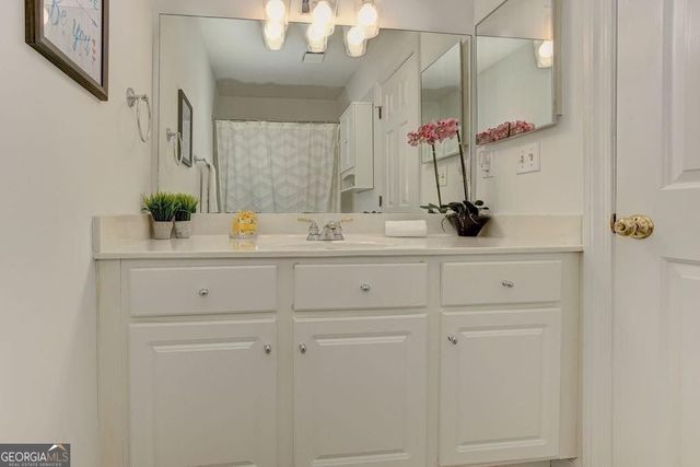 27 Mount Vernon Circle, Atlanta, GA 30338