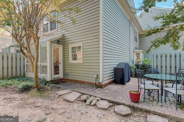 27 Mount Vernon Circle, Atlanta, GA 30338