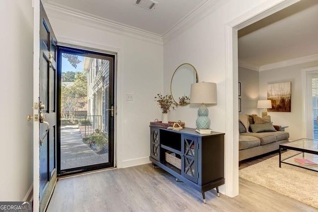 27 Mount Vernon Circle, Atlanta, GA 30338