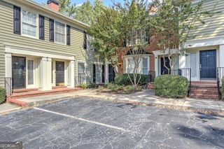 27 Mount Vernon Circle, Atlanta, GA 30338