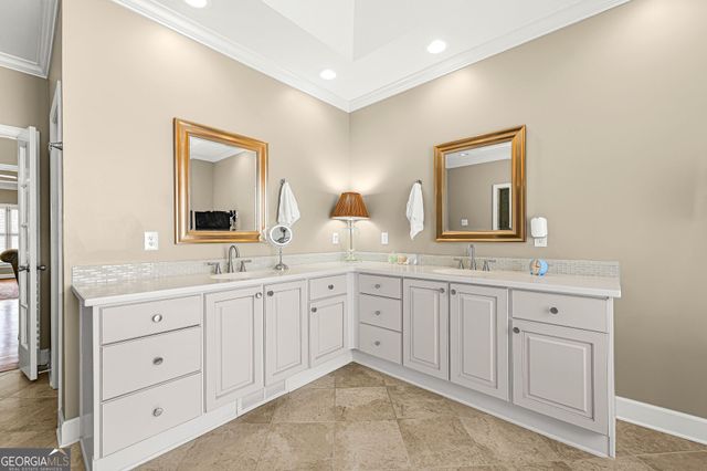 1087 Westbrooke Way NE, Brookhaven, GA 30319