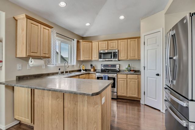 2389 W 2350 N, Lehi, UT 84043