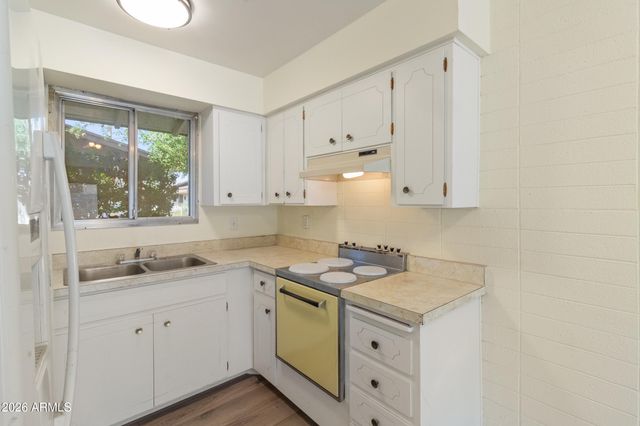 6721 E MCDOWELL Road C306, Scottsdale, AZ 85257