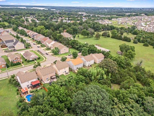 188 Sophie Dr, Antioch, TN 37013