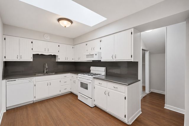 605 Crescenzo Court C, New Lenox, IL 60451