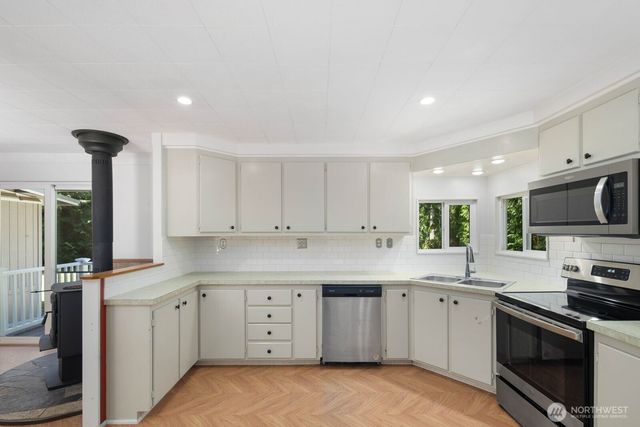 14510 S Lake Crapapple Road, Marysville, WA 98271
