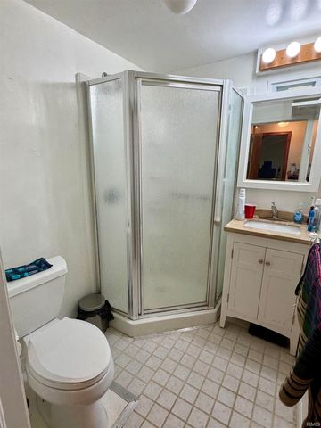 1400 Navajo Street, Elkhart, IN 46516