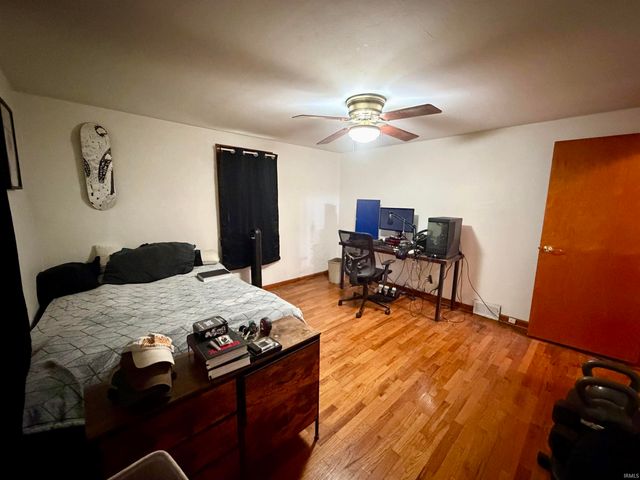 1400 Navajo Street, Elkhart, IN 46516