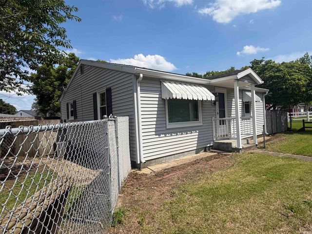 1400 Navajo Street, Elkhart, IN 46516