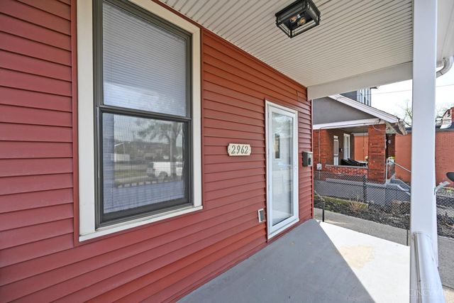 2962 Henshaw Avenue, Cincinnati, OH 45225