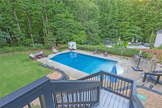 151 Dumar Lane, Hoschton, GA 30548