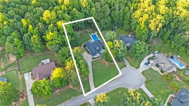 151 Dumar Lane, Hoschton, GA 30548