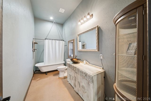 15525 E 500 Road, Claremore, OK 74019