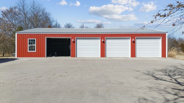 15525 E 500 Road, Claremore, OK 74019
