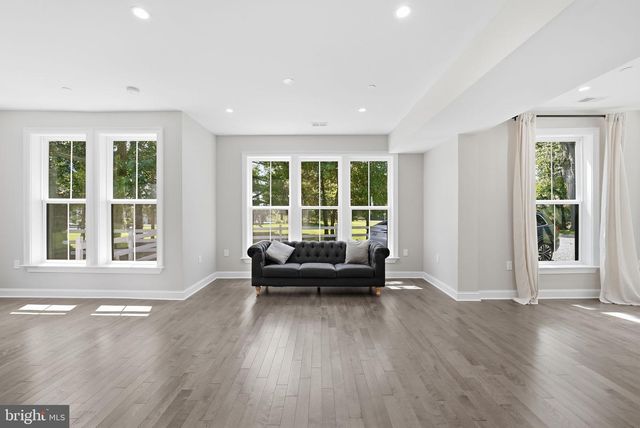 1211 LINTON LN, Shady Side, MD 20764