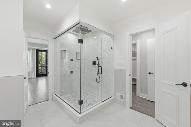 1211 LINTON LN, Shady Side, MD 20764