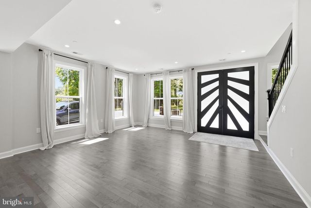 1211 LINTON LN, Shady Side, MD 20764