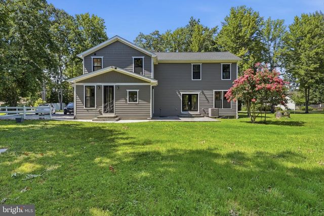 1211 LINTON LN, Shady Side, MD 20764