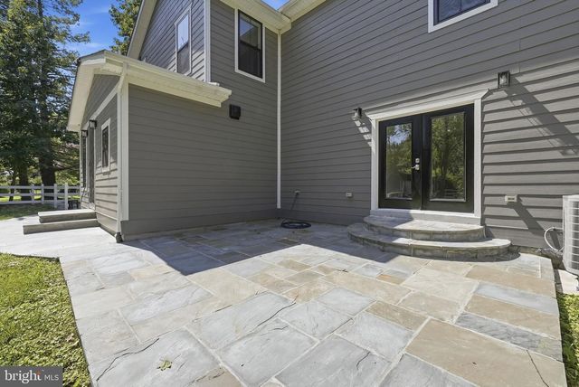 1211 LINTON LN, Shady Side, MD 20764