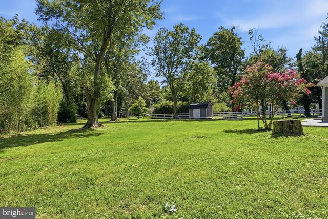 1211 LINTON LN, Shady Side, MD 20764