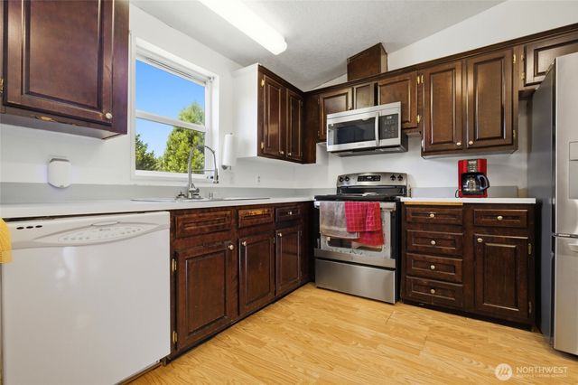 18327 152nd Court SE, Yelm, WA 98597