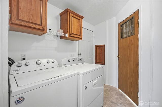 18327 152nd Court SE, Yelm, WA 98597